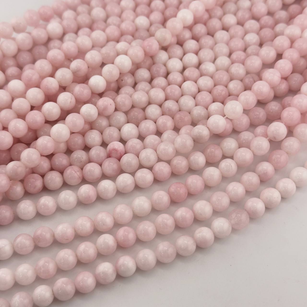 Бусины Халцедон размер 8мм натуральный камень
